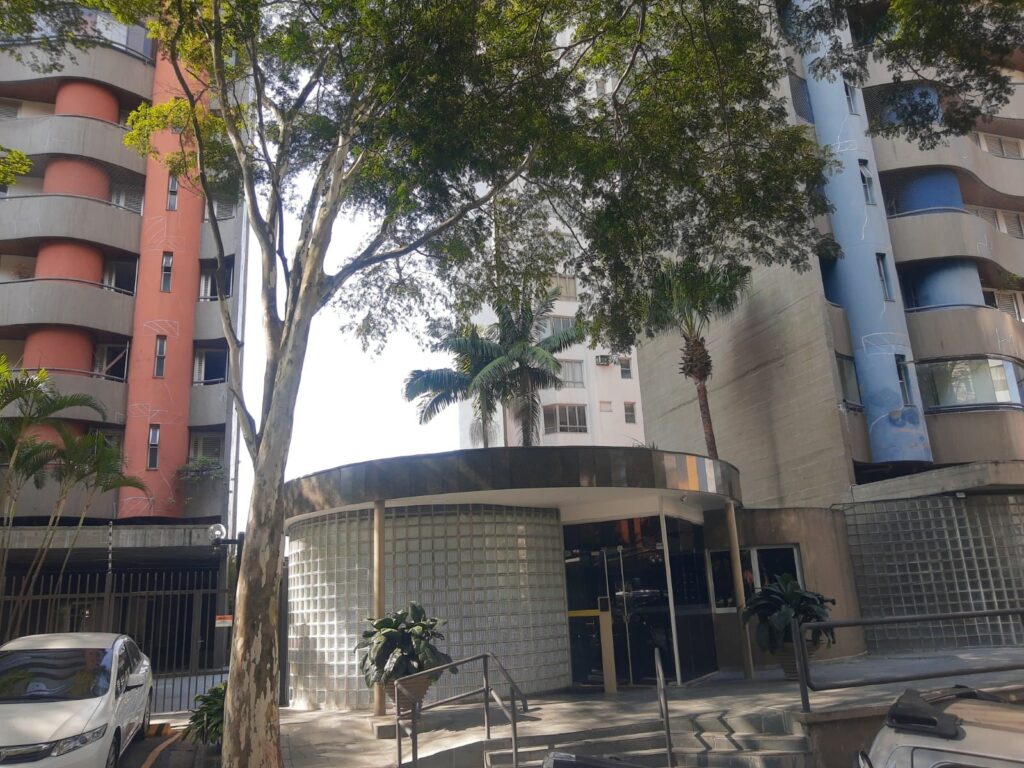 Apartamento 3 dormitórios no Morumbi