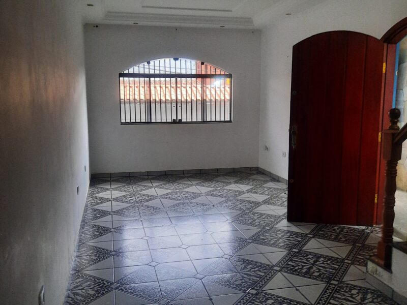 Sobrado à Venda, por R$ 599.000,00 - Fazenda Aricanduva (Parque do Carmo) SP