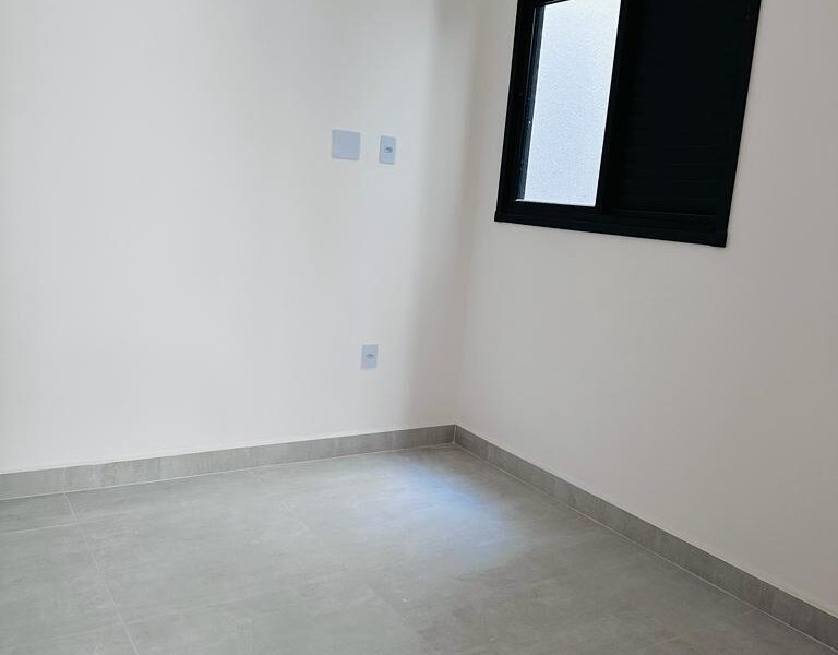 Ótimo apartamento com 2 dormitórios, Vila Paranaguá SP