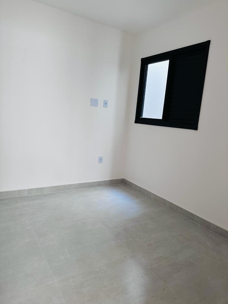 Ótimo apartamento com 2 dormitórios, Vila Paranaguá SP