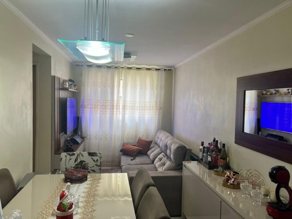 Apartamento com 2 quartos, todo com ventilação natural - Jd. Santa Terezinha SP