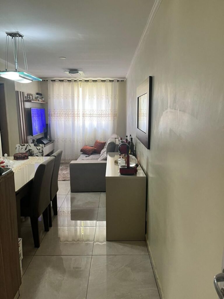 Apartamento com 2 quartos, todo com ventilação natural - Jd. Santa Terezinha SP