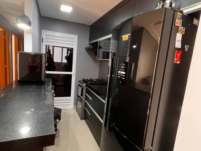 Apartamento impecável, com 2 quartos e ao lado da estação do monotrilho - Jd. Colonial SP