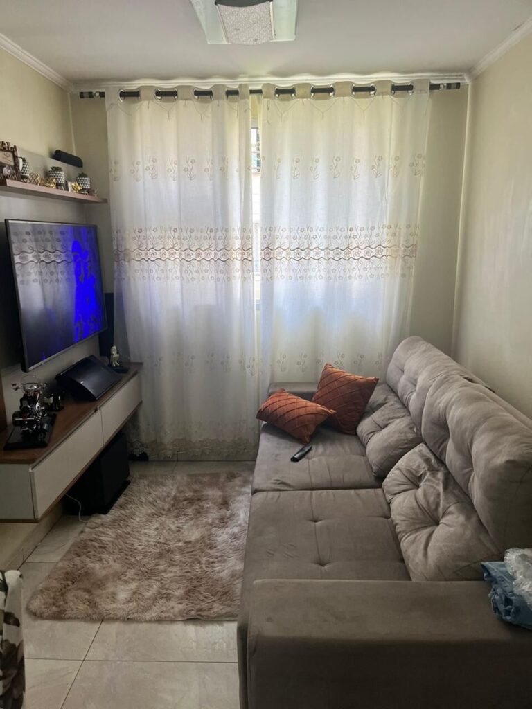 Apartamento com 2 quartos, todo com ventilação natural - Jd. Santa Terezinha SP