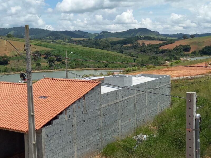 LINDA CASA NA CIDADE DE TOLEDO